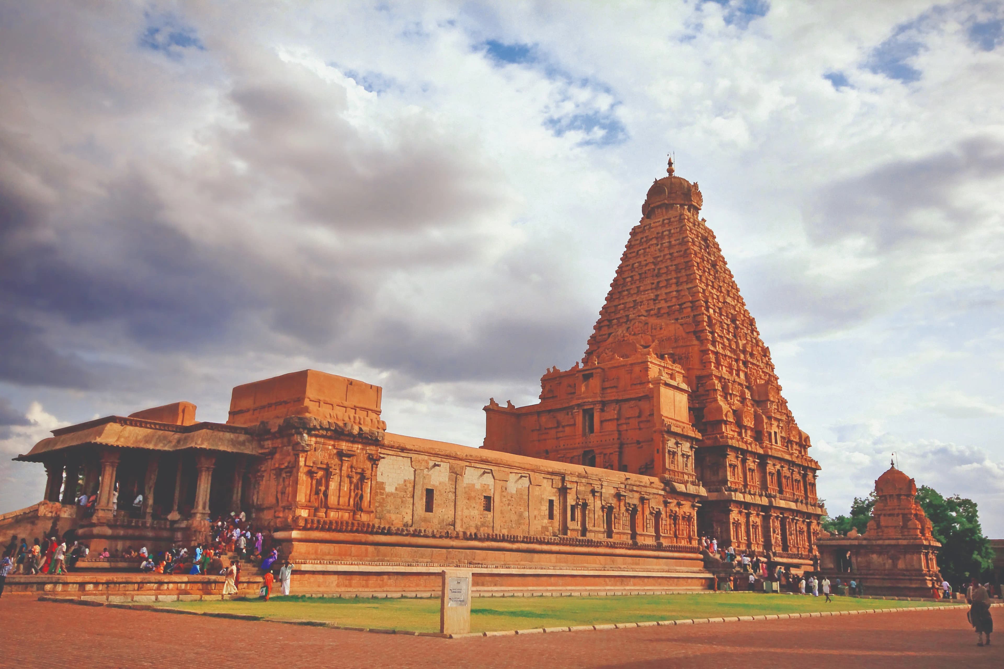 tamil-nadu-monuments-and-timings